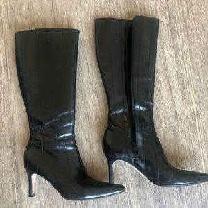 Antonio Melani Sz 7.5 Knee High Heeled Boots